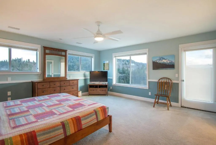 Hazel-Rvr Vw-AC-HT-4BR/2.5B