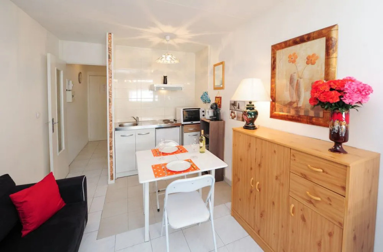 Studio Arcobaleno-5 Stars Holiday House