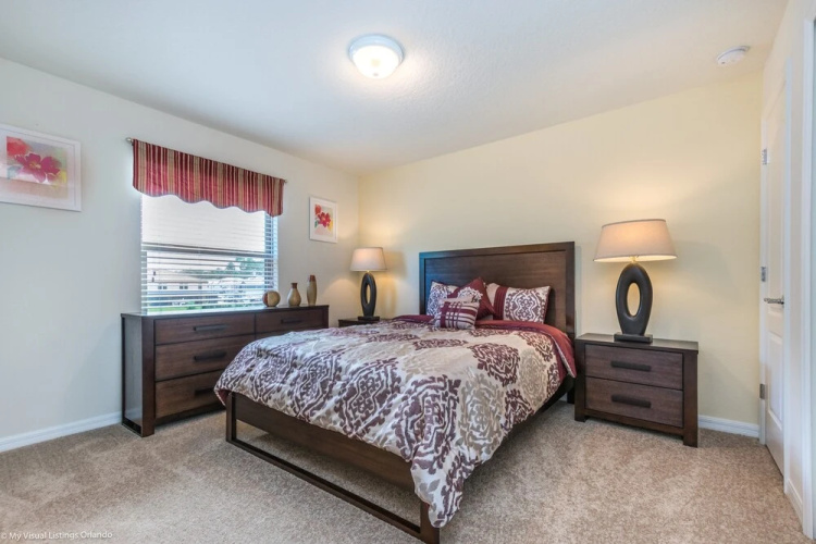 Windsor at Westside - 8875 Qin Loop