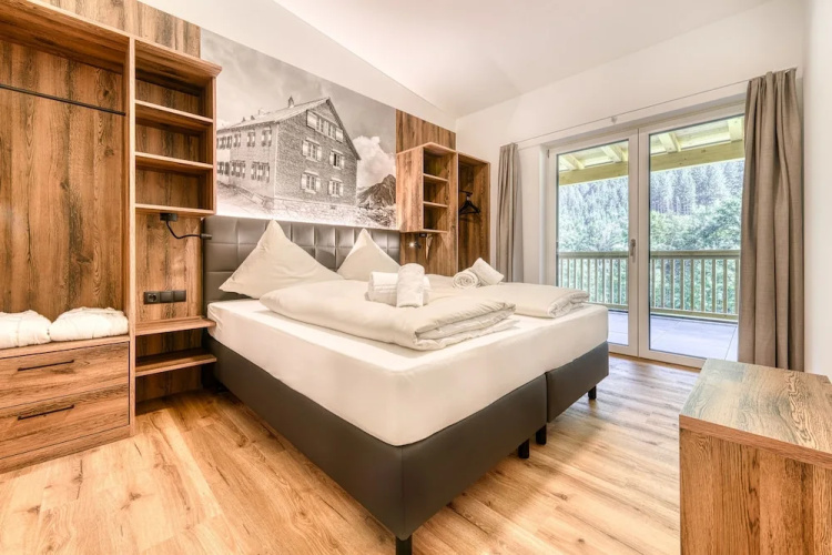 Brandnerhus Nr 11 - Balkon 3-zimmer Ferienwohnung