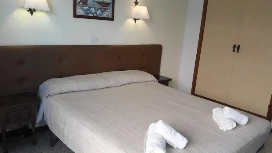 Hostal Santa Ana