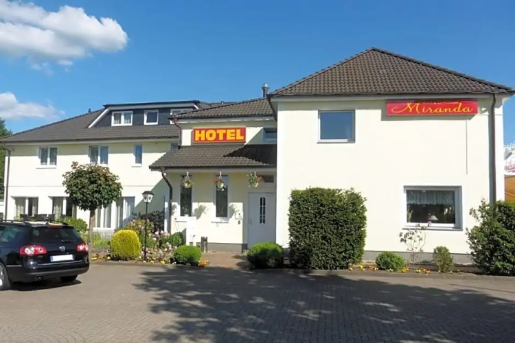Hotel & Restaurant Miranda