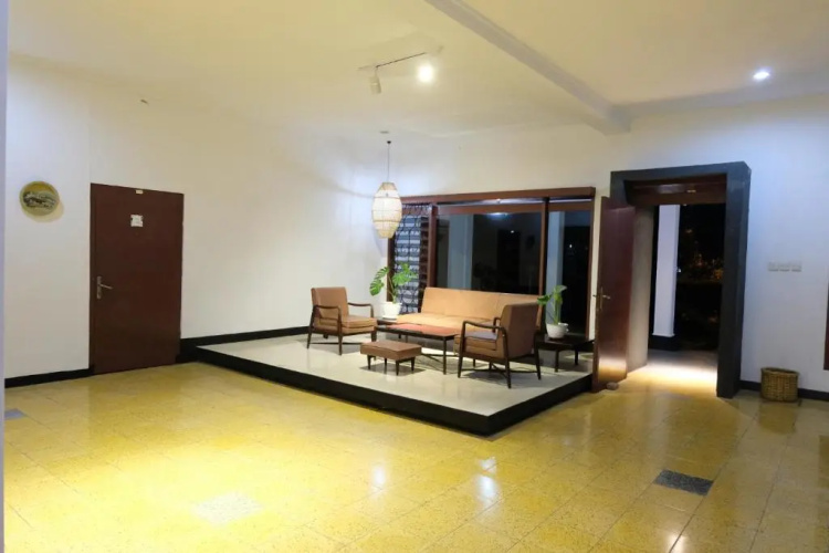 Hotel Rarem