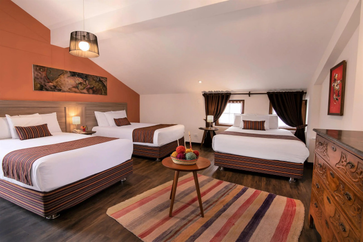 Atoq San Blas Hotel