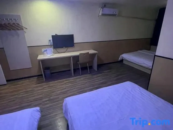 Standard Double Suite