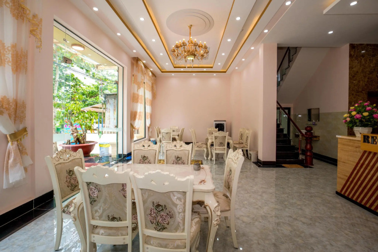 ConSon Tourist Hotel