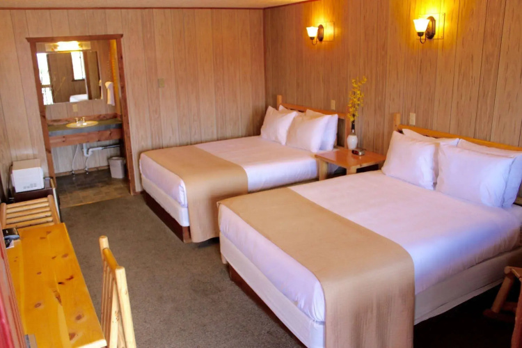 The Rustic Inn