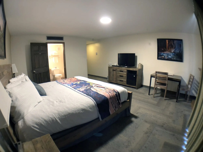 Bumbleberry Inn