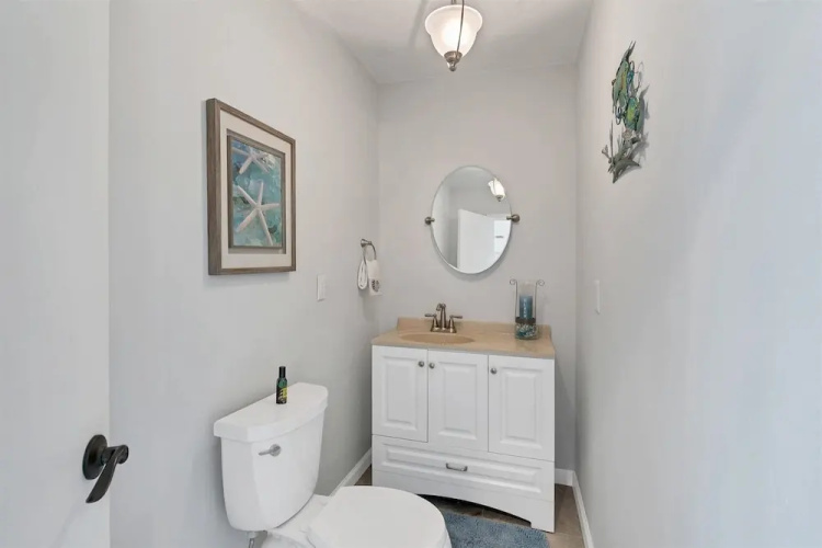 1231 Santana Court