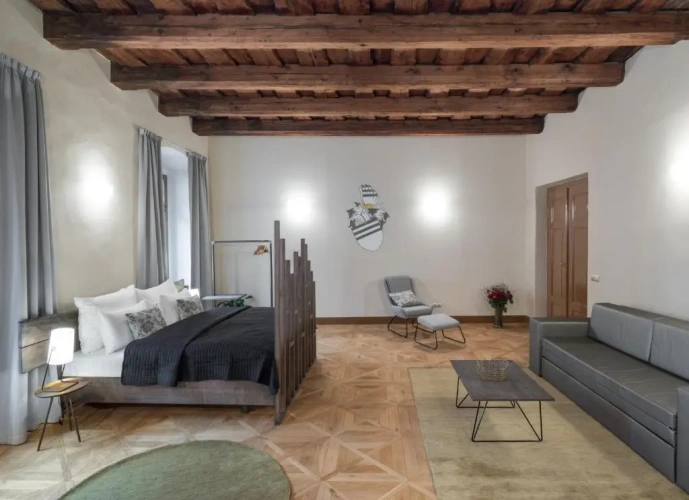 2 Bedrooms Luxury Apartment