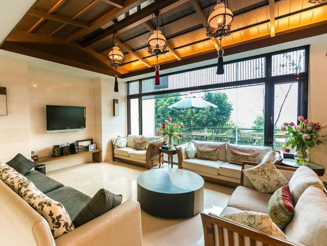 Azure Villa