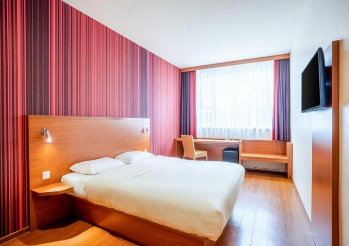 Superior Quadruple room