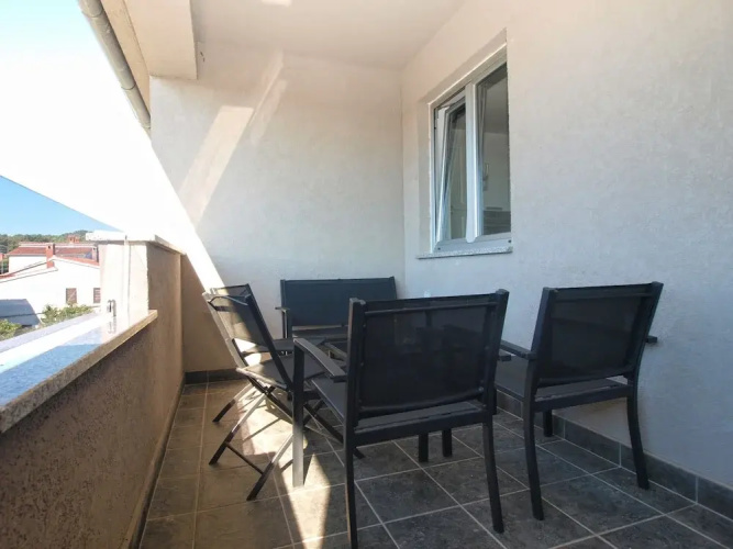 Apartment 1634