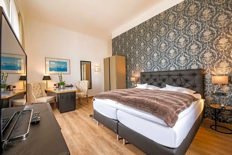 Superior Double room with view