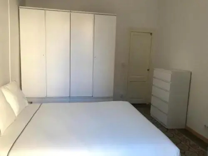 1 Casual Apartments