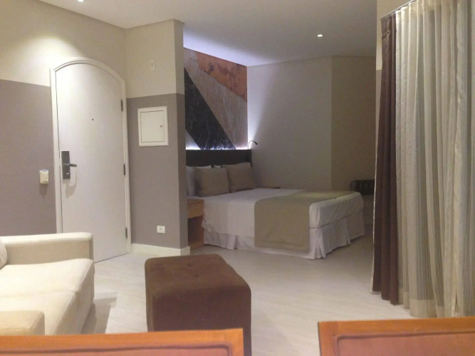 Cosmopolitan Praia Flat