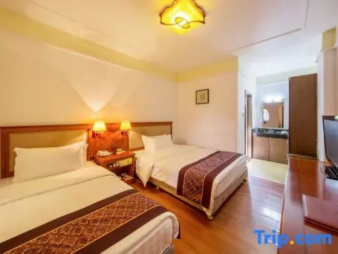 Standard Double Suite