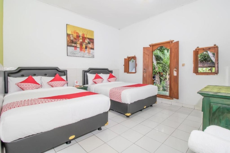 Deluxe Family room