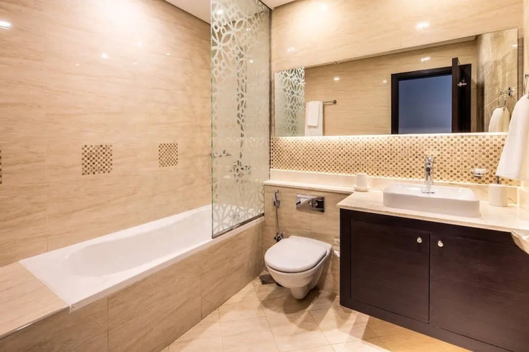 Plush 3BR w/ Study in Prime District - Downtown Dubai!