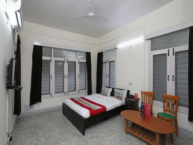OYO 9834 Bliss Homes