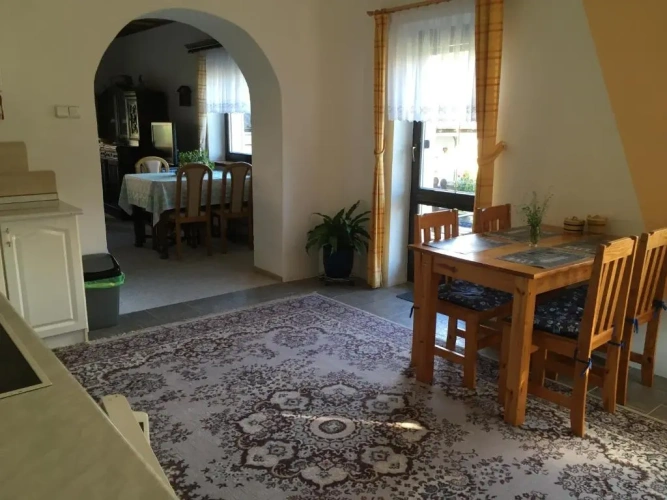 2 Bedrooms Apartment with view