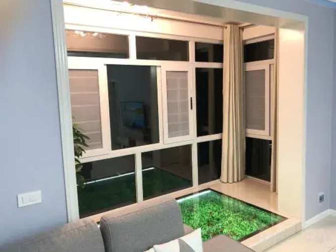 Danjiangkou Threeofus Apartment