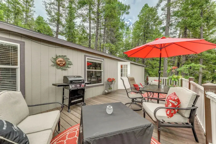 Peaceful Cloudcroft Vacation Rental: Walk to Shops