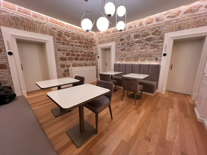 Martina Suites
