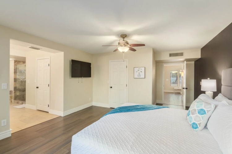 63rd Scottsdale 4 Bedroom Home by Redawning