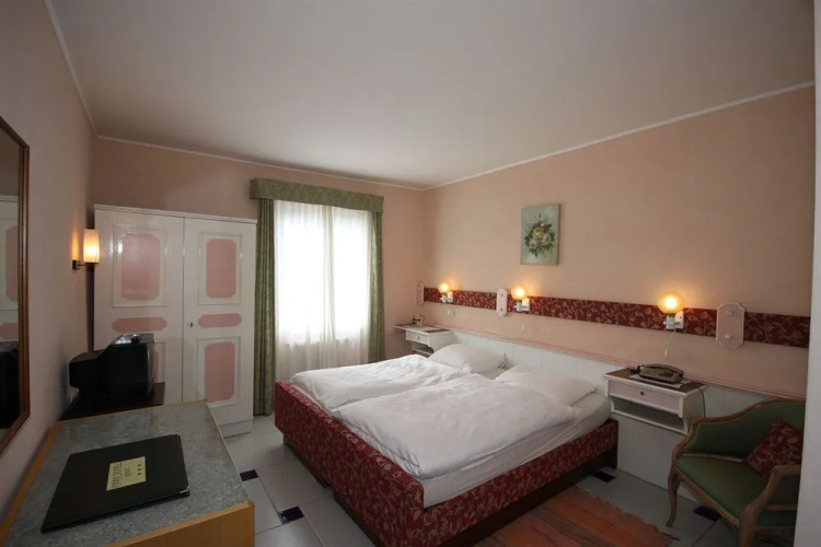 Park Hotel Rovio