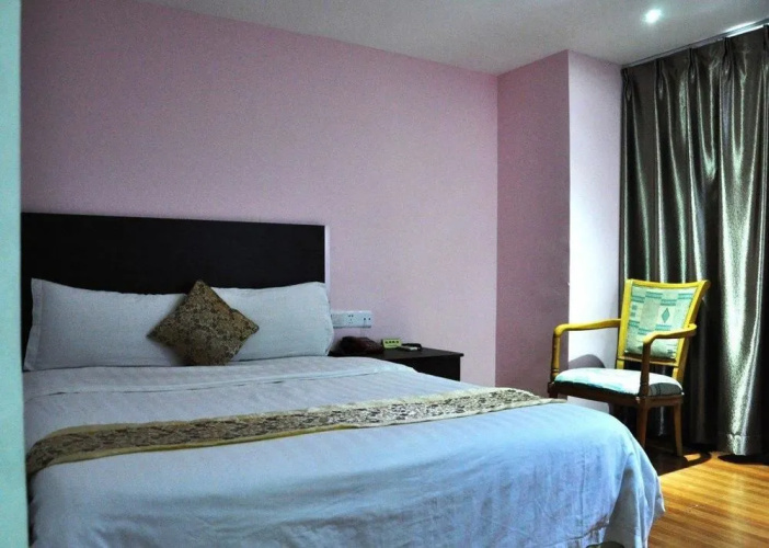 Dragon 168 Hotel