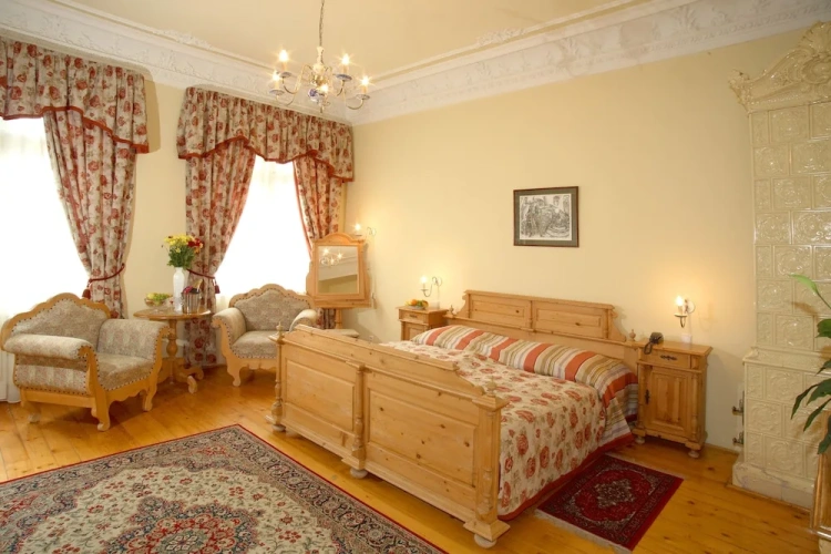 Superior Double room with city view