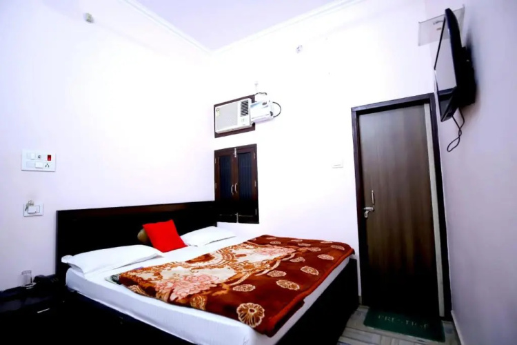 Hotel Blue Star