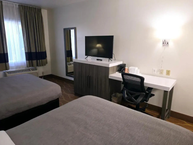 Ramada Inn Longview