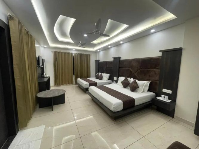 Hotel The Vaishvik