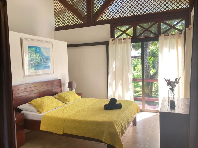 Quadruple Bungalow