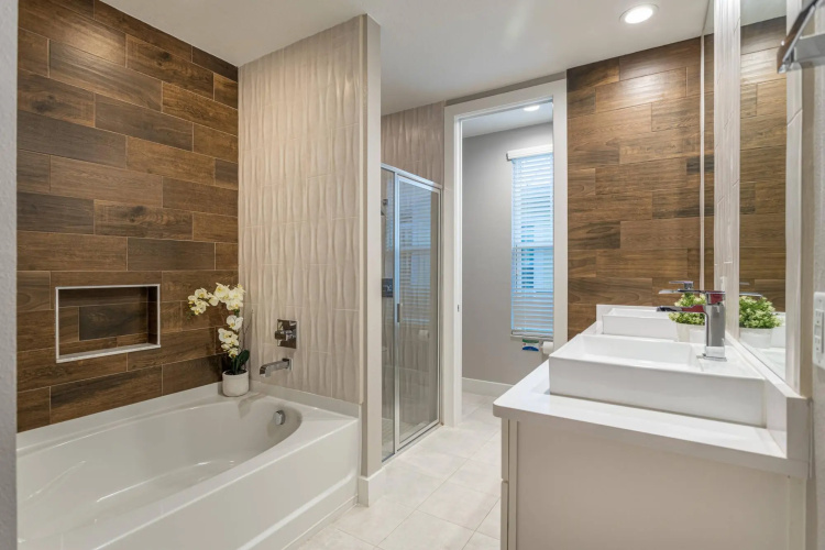 Moradda Disney 5 En-Suite House with Hot Tub 2633