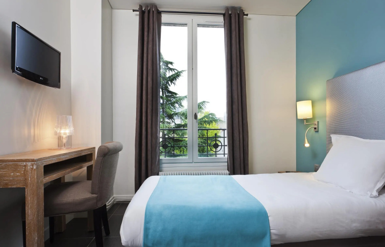 Hotel Douglas