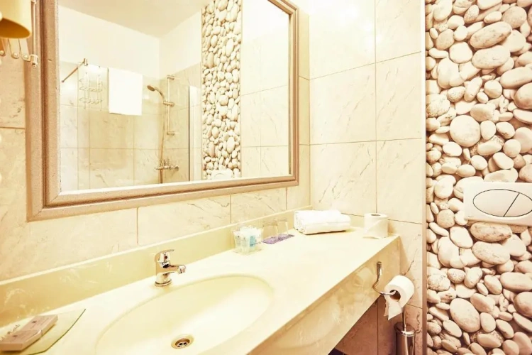 Superior Twin room with river view