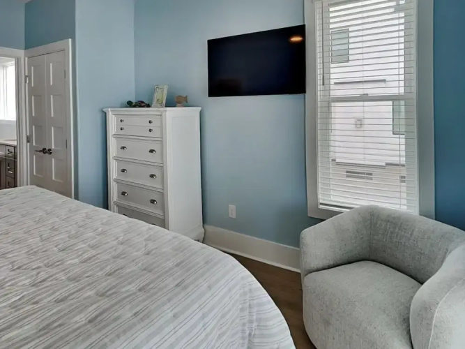Turtle Paradise by Topsail Realty