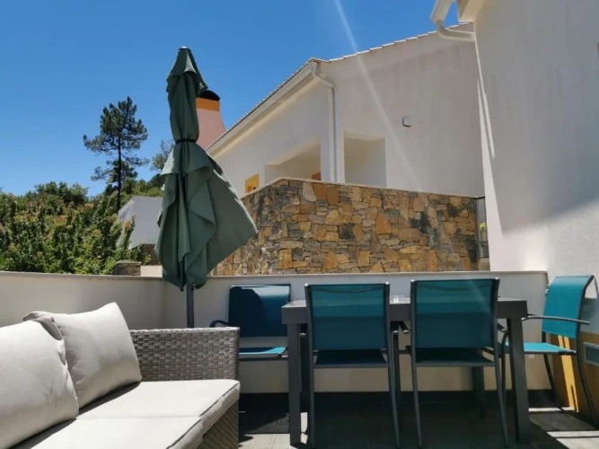 Studio with balcony and with view