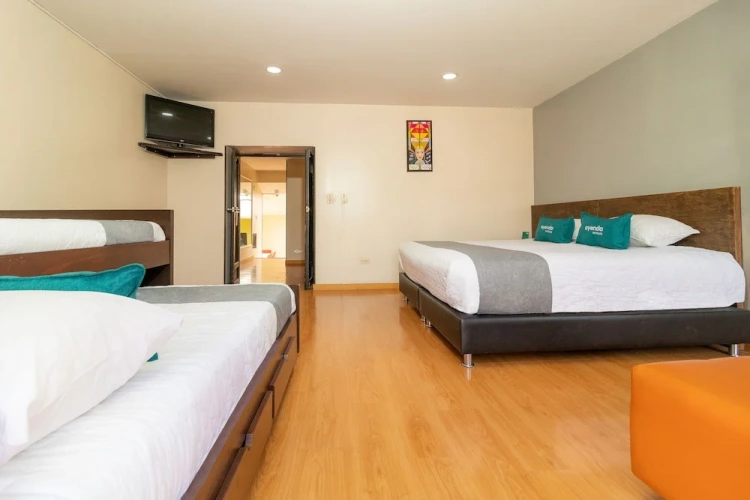Standard Quadruple room