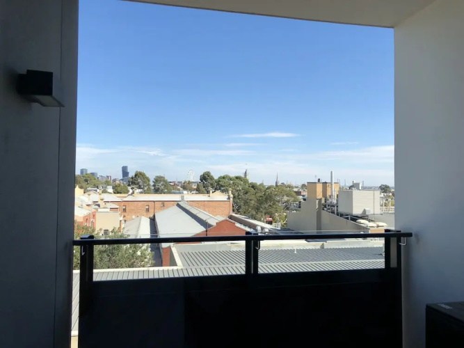 Comfy 2-Bedroom Apartment Level 5