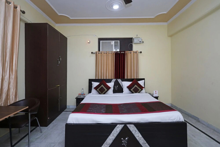 OYO 11362 Sky Residency