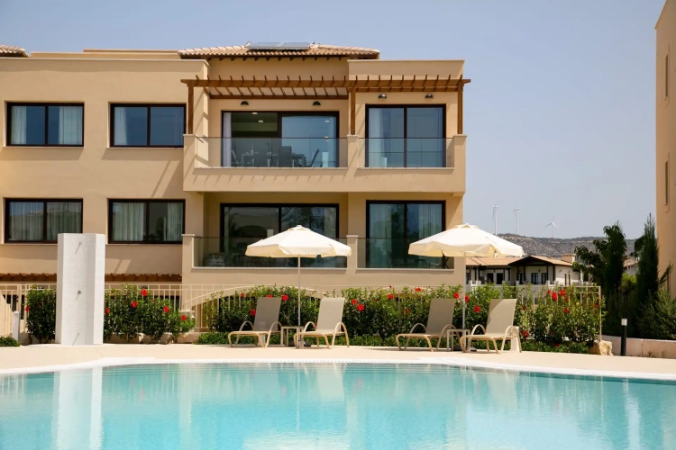 3 Bedrooms Deluxe Apartment