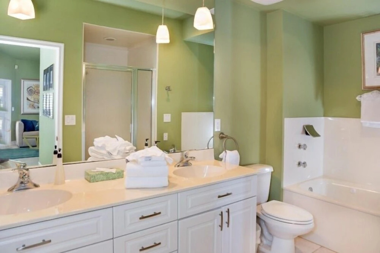 Conch 4 Bedroom Townhouse by RedAwning