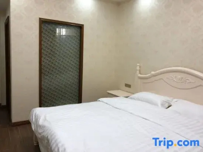 Tongxiang Rujia B&B