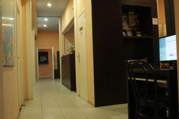 Hostal Baires