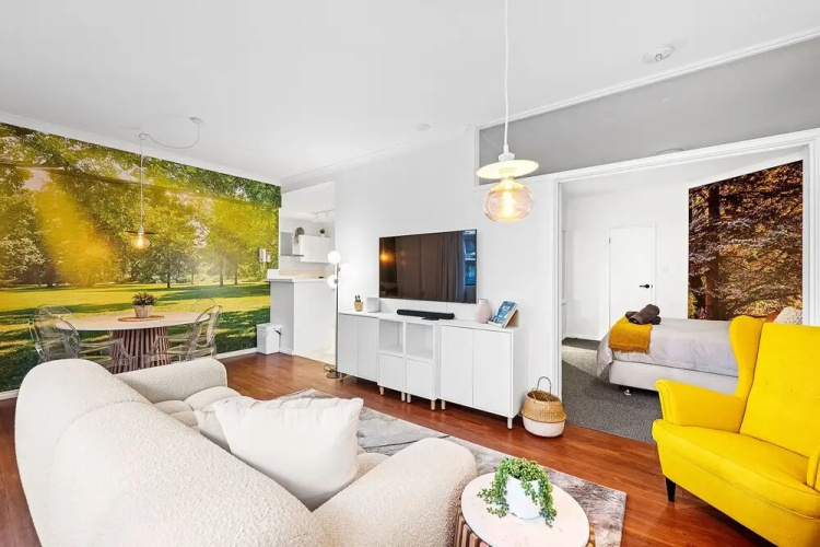 Bespoke East Perth - Sleeps 2 - Superior Wifi