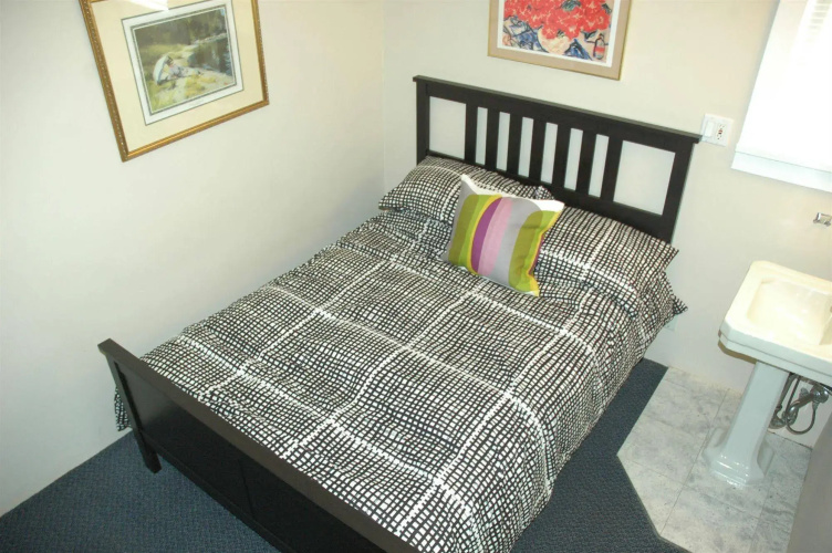 Douglas Guest House